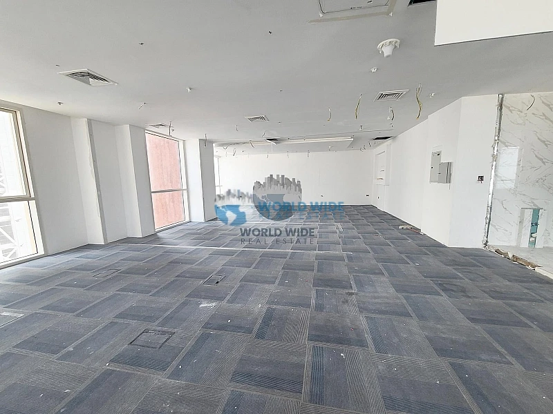 Semi Fitted Open Space Office For Rent In Lusail