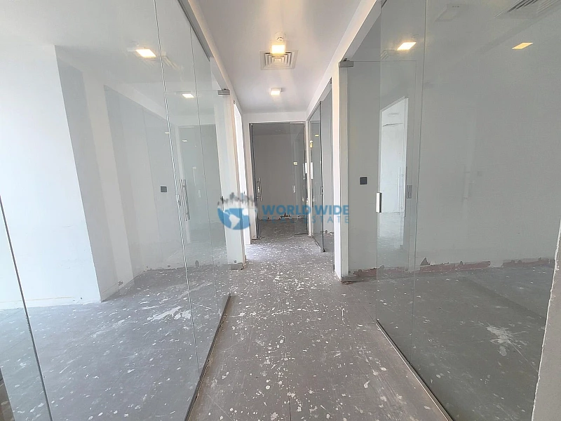 Office With Glass Partition - Lusail Marina