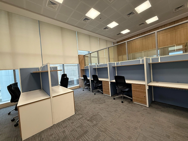  Prime 300 SQM Fully Fitted Retail Space in Marina Rafal Tower – Luxury & Visibility Combined!