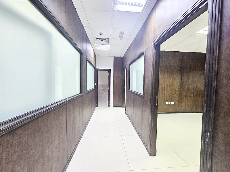  294 Sqm Semi-Fitted Office for Rent in C- ring road