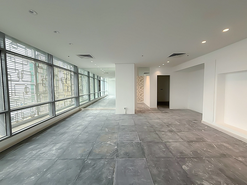 Fully Fitted office space available in marina