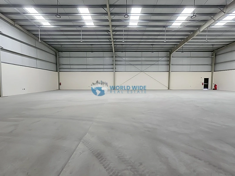 Brand New 1200 sqm Warehouse with Office for Rent in Industrial Area,