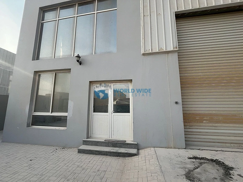 Spacious 1000 SQM Warehouse Available in Birkat al Awamer