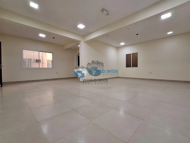 Brand New Warehouse with 4 Offices for Rent in Industrial Area, Doha