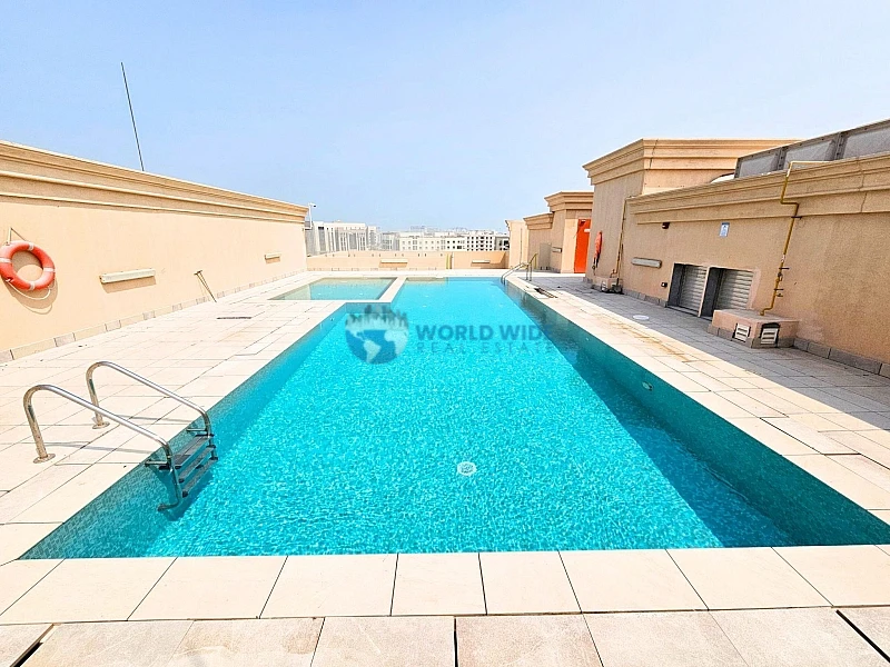 2 bedroom duplex apartment for rent in Fox Hills