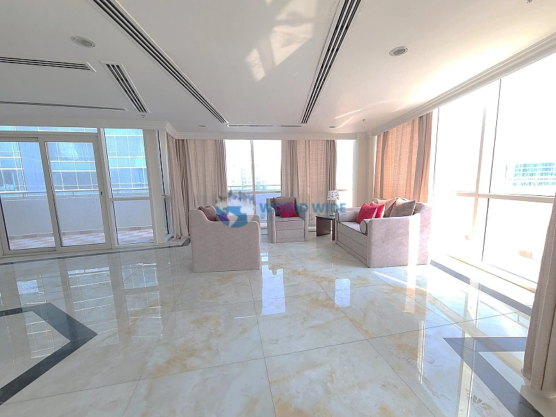 Exclusive Spacious Penthouse - 4 Bedroom + Maid