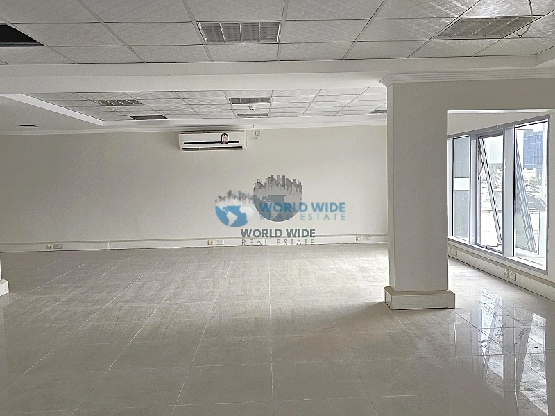 Discover Your Perfect Office Space 100 - 550 SQM