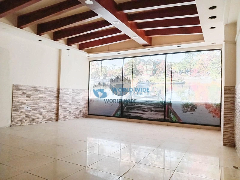 Versatile Commercial Space with Mezzanine For Rent