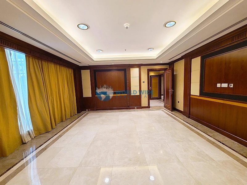 The Most Exclusive & Luxury Office In Qatar