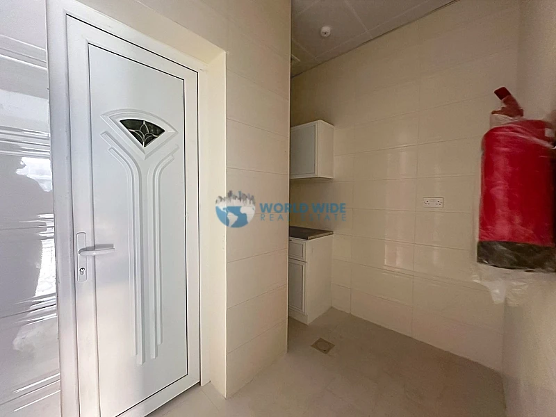 Shop for rent with 1 month free