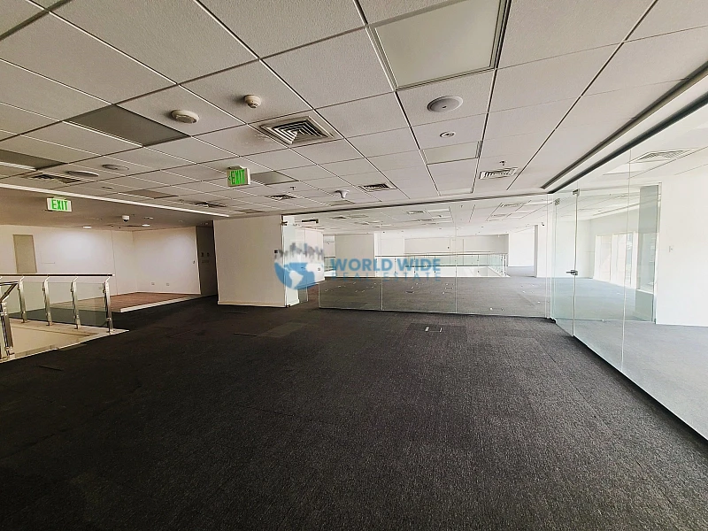 1220 SQM / G+M - Showroom - Prime Location - Lift