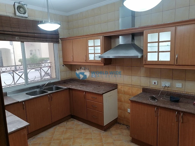 Luxury Villa for Rent in Al Waab - Gym and Pool