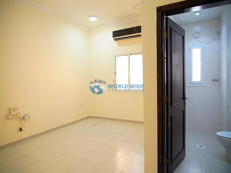 Spacious 5-Bedroom Villa for Rent in Al Waab 