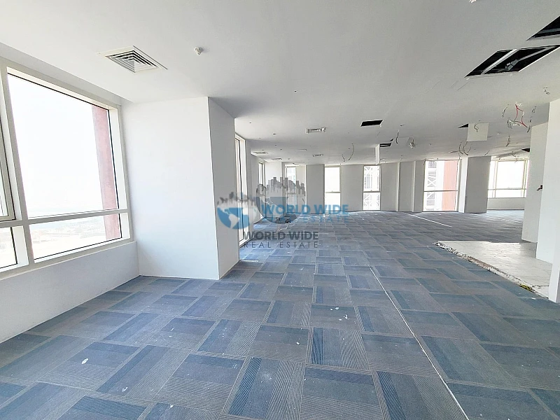 Semi Fitted Open Space Office For Rent In Lusail