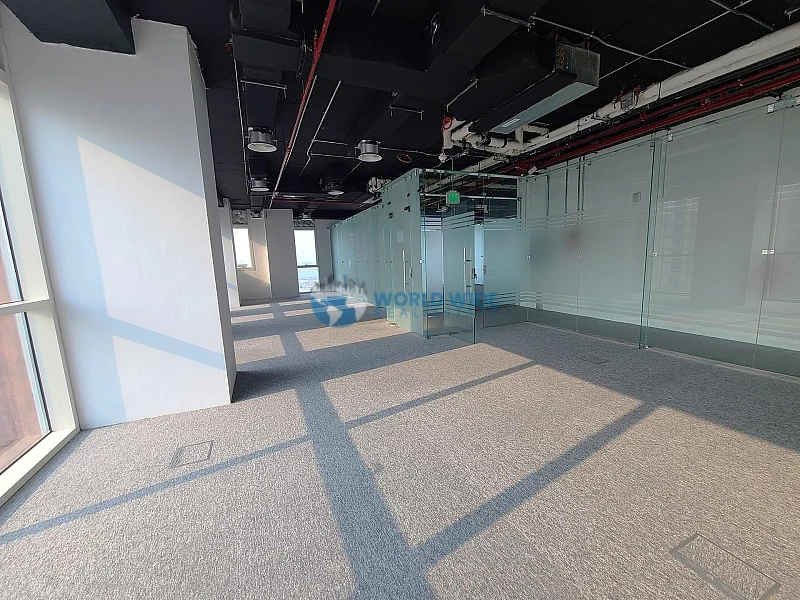 Fitted Sea View office For Rent In Lusail Marina