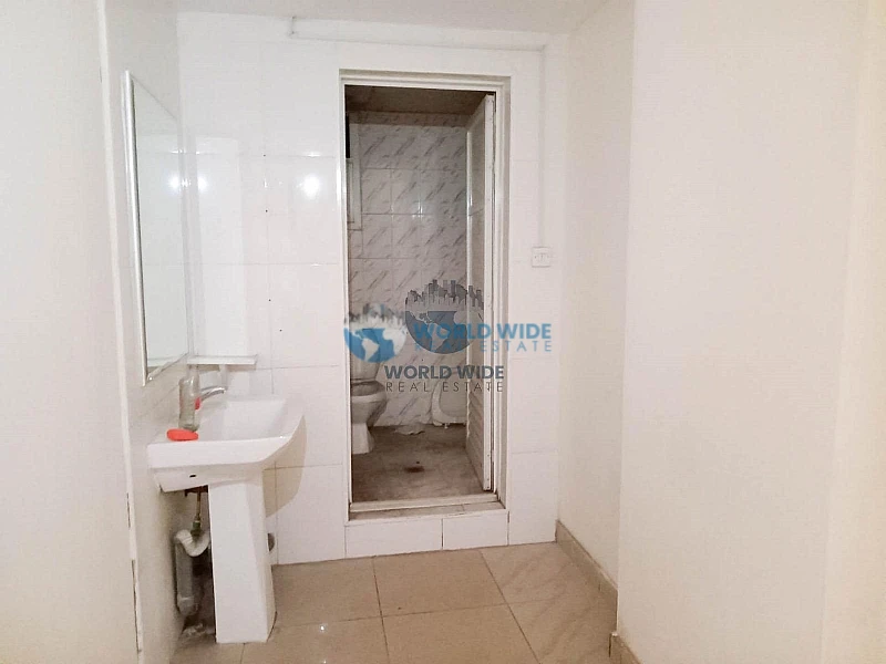 Versatile Commercial Space with Mezzanine For Rent