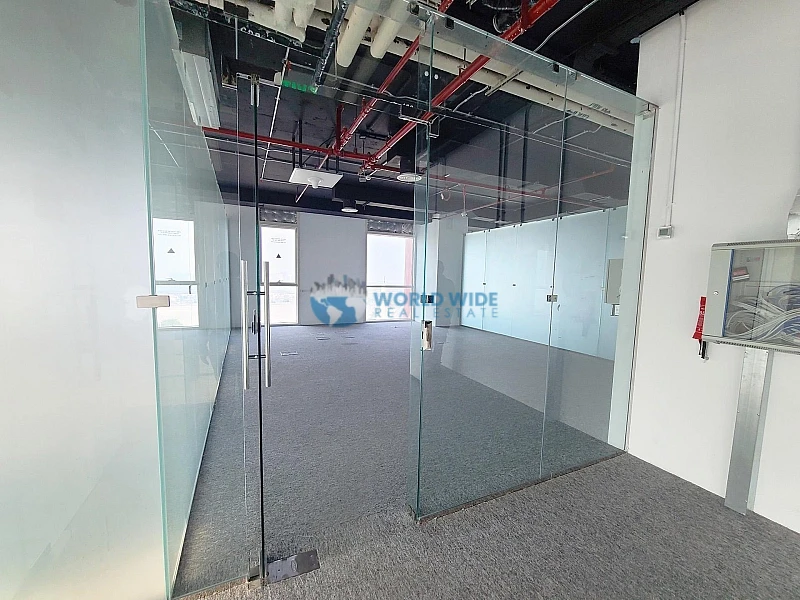 Fitted Sea View office For Rent In Lusail Marina