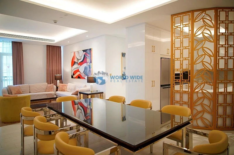 Spacious 2 Bedroom Apartment with Balconies