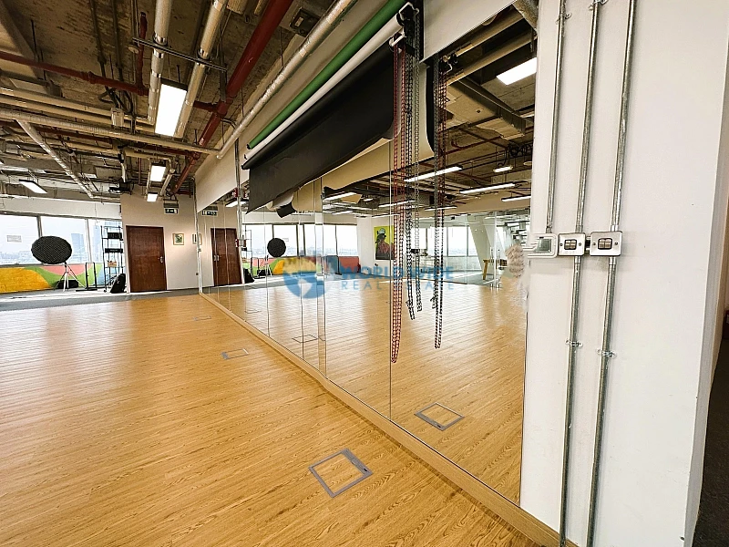 250 SQM Fully Furnished Office for Rent in Lusail – Prime Commercial Space