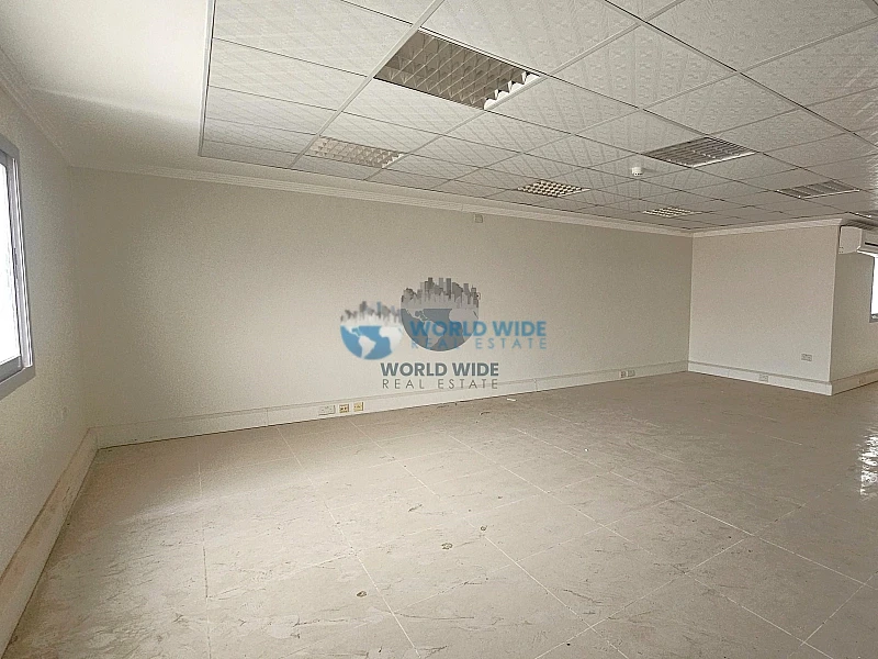 Discover Your Perfect Office Space 100 - 550 SQM