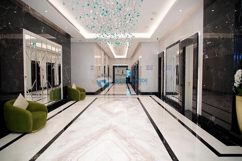 Spacious 2 Bedroom Apartment with Balconies