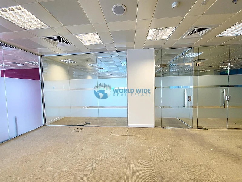 Fitted Spacious Full Office Floor - Bill Included