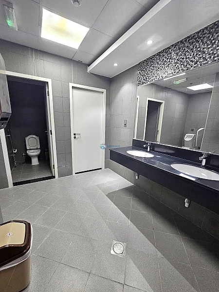 OFFICE SPACE FOR RENT IN OLD SALATA !!