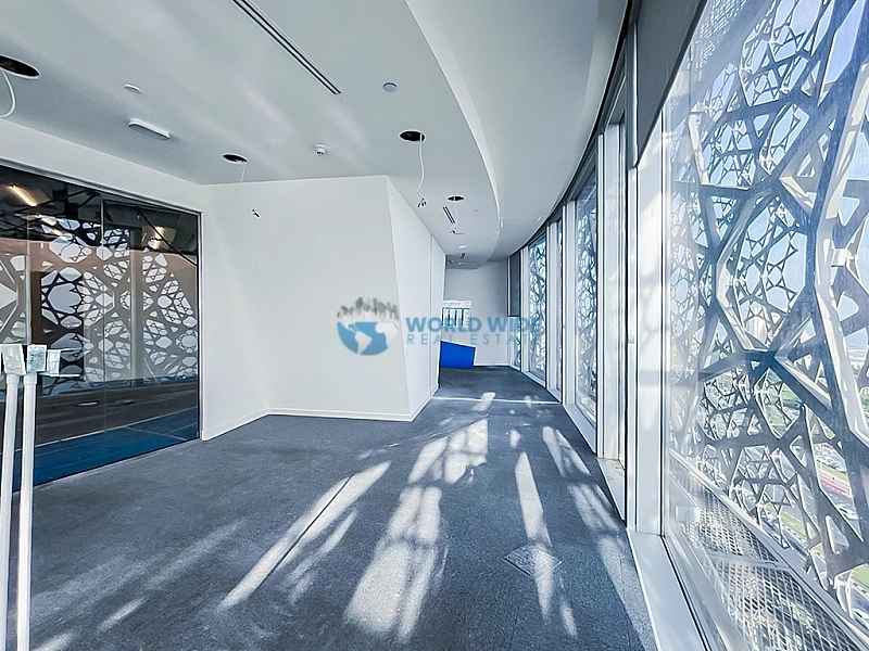 210 SQM Office Space for Business Use
