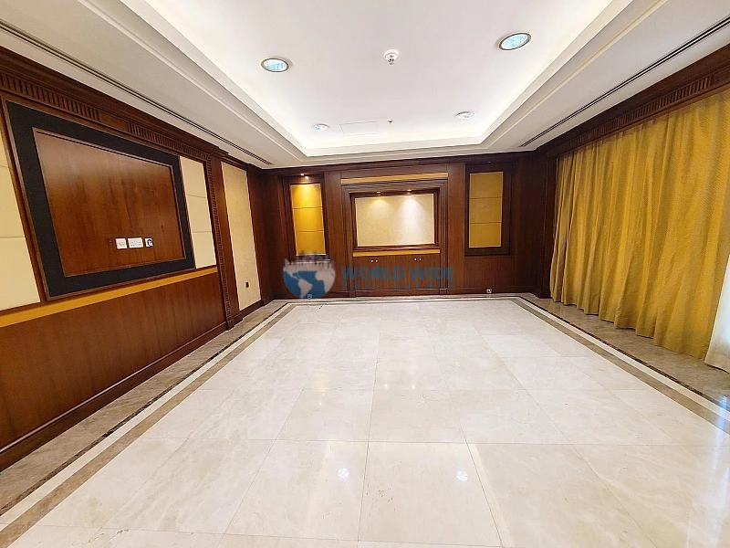 The Most Exclusive & Luxury Office In Qatar