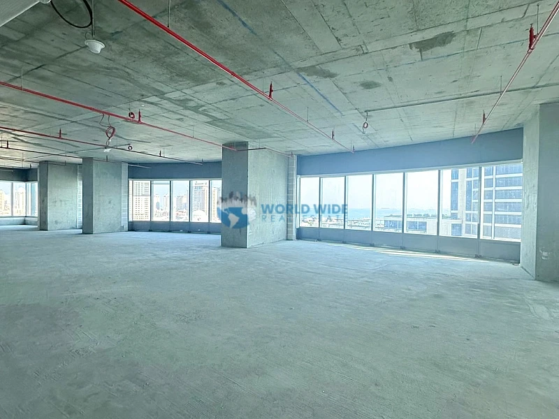 680 sqm office space in the Pearl Island available for rent