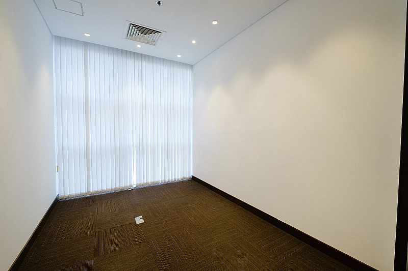 Well-Located Business Space in Old Salata – National Museum