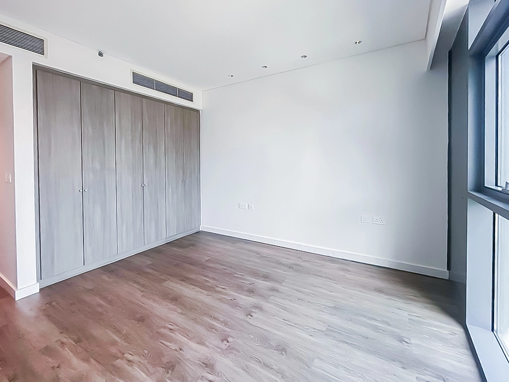 Stunning Sea View 2BR + Maid’s Room | Lusail