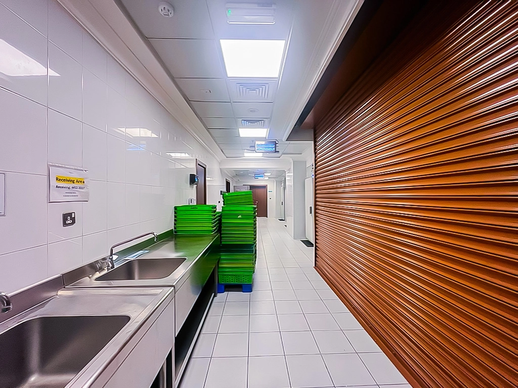 650 SQM Commercial Central Kitchen for Rent in Bin Mahmoud