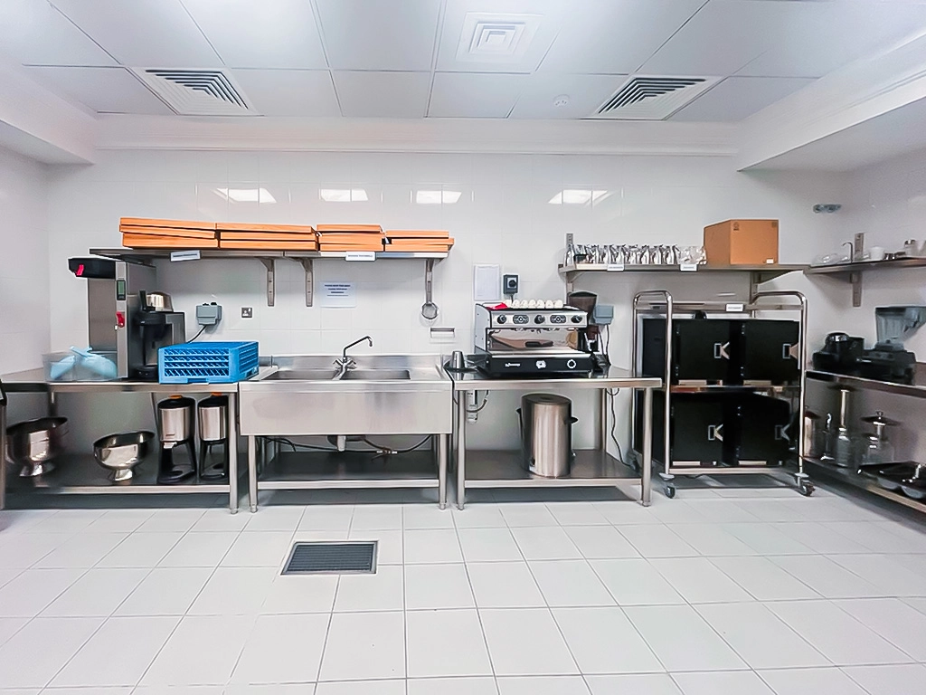 650 SQM Commercial Central Kitchen for Rent in Bin Mahmoud