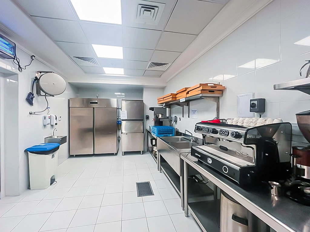 650 SQM Commercial Central Kitchen for Rent in Bin Mahmoud