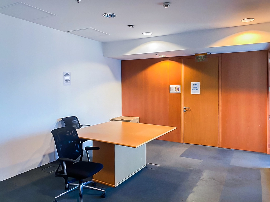 Full Floor Office for Lease in West Bay | 650–690 SQM