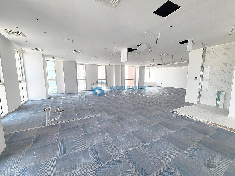 Semi Fitted Open Space Office For Rent In Lusail