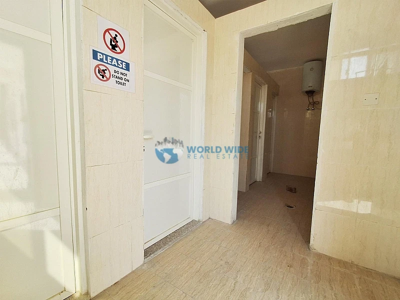 Warehouse for Rent in Birkat Al Awamer