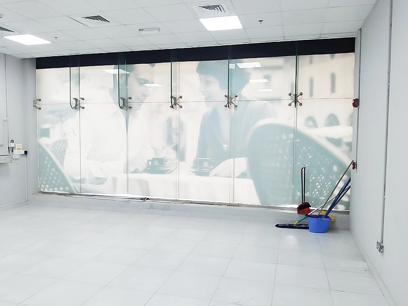 Spacious 187 Sqm Shop – Ideal for Restaurant or Café