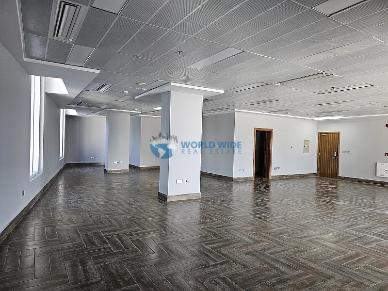 183 SQM SEMI-FITTED OFFICE FOR RENT – 1 MONTH FREE!
