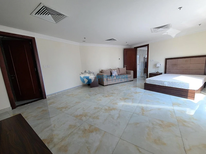 Exclusive Spacious Penthouse - 4 Bedroom + Maid