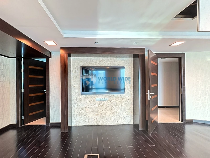 Premium 800 SQM Full-Floor Office with Stunning Sea Views in West Bay