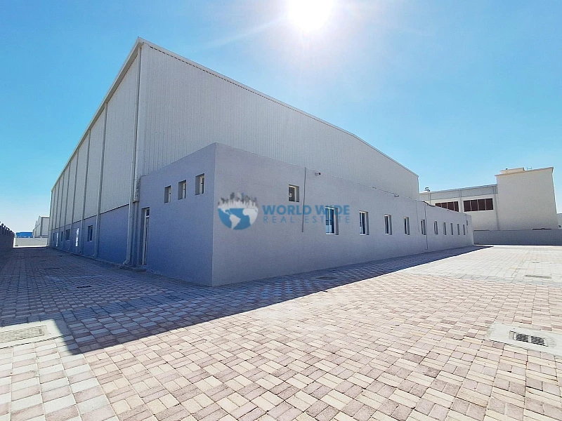 Brand New Store & Workshop in Birkat Al Awamer