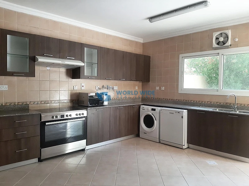 Semi Furnished 5 BHK Villa in Compound | Rayyan