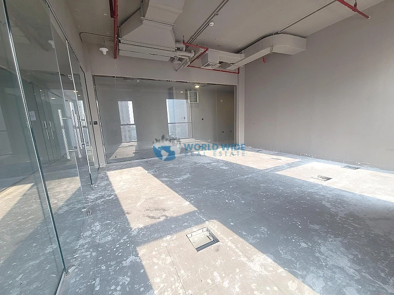 Office With Glass Partition - Lusail Marina