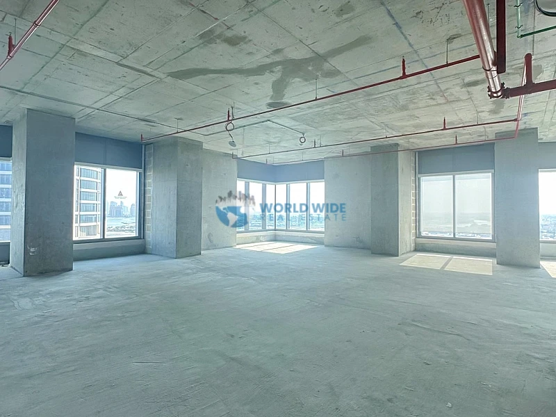 680 sqm office space in the Pearl Island available for rent