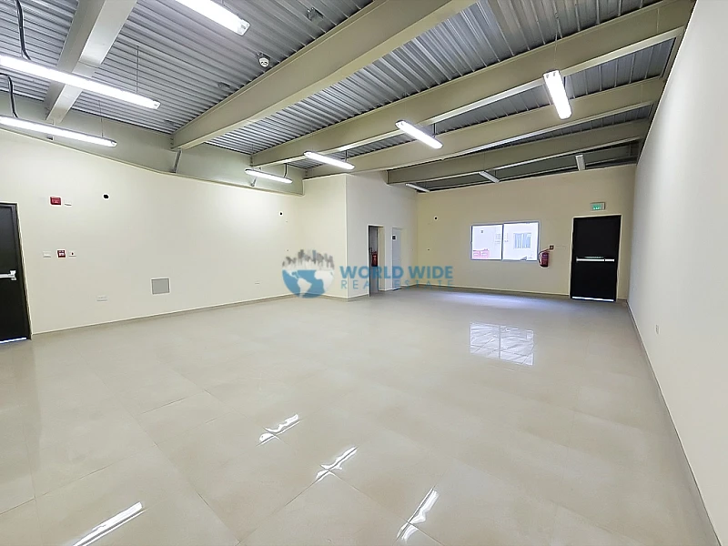 Brand New 1200 sqm Warehouse with Office for Rent in Industrial Area,